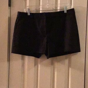 MICHAEL KORS SHORTS- SIZE 12